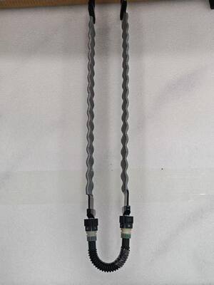 Phẩm chất Dải băng làm mát bằng nhôm serpentine / ống rắn cho 21700 tế bào với miếng đệm nhiệt nhà máy