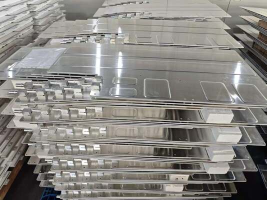 Phẩm chất Stamped Brazed Water Cooling Plate 900x550x12mm For Data Center Liquid Cooling nhà máy